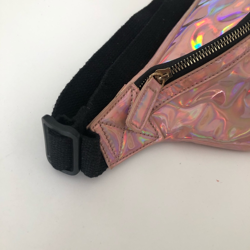 Fanny Pack - Picture 5 of 6